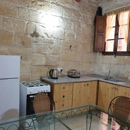 Tifkira בית נופש בירגו