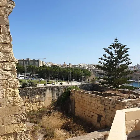 Tifkira Birgu